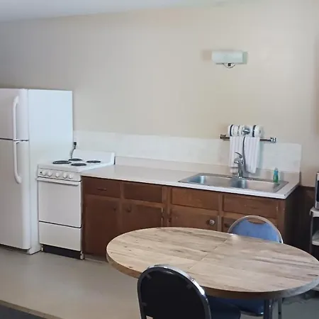 Blue Haven Resort Lakefront 1 Bed